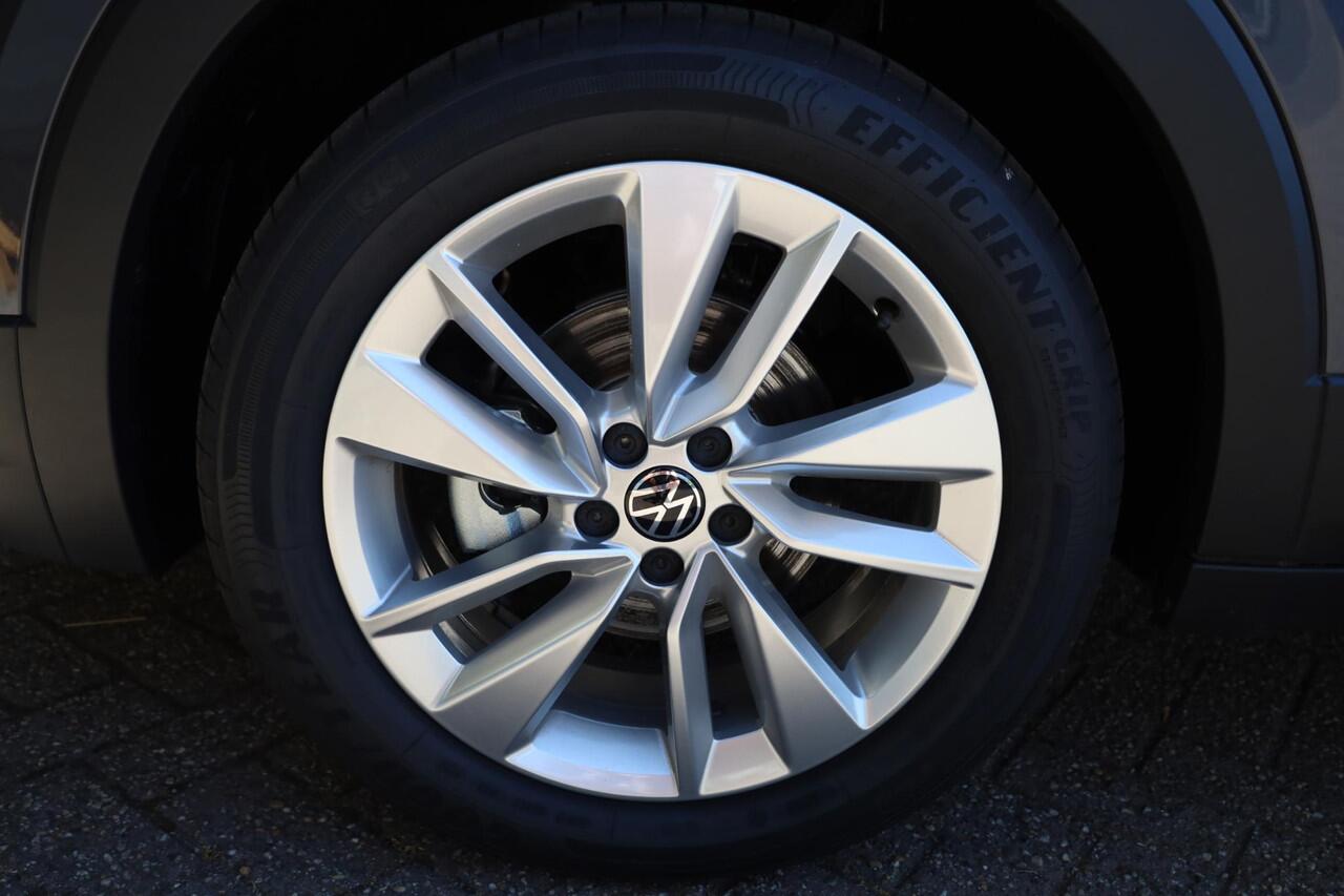 Volkswagen T-Cross 1.0 TSI Life Edition 115PK / 85kW DSG, 48 maanden / max 100.000km garantie, comfort pakket (verwarmbare voorstoelen), 2-zone climatronic, keyless start & entry, parkeersensoren voor en achter (pdc), achteruitrijcamera (rear view), privacy glas, 17" LMV