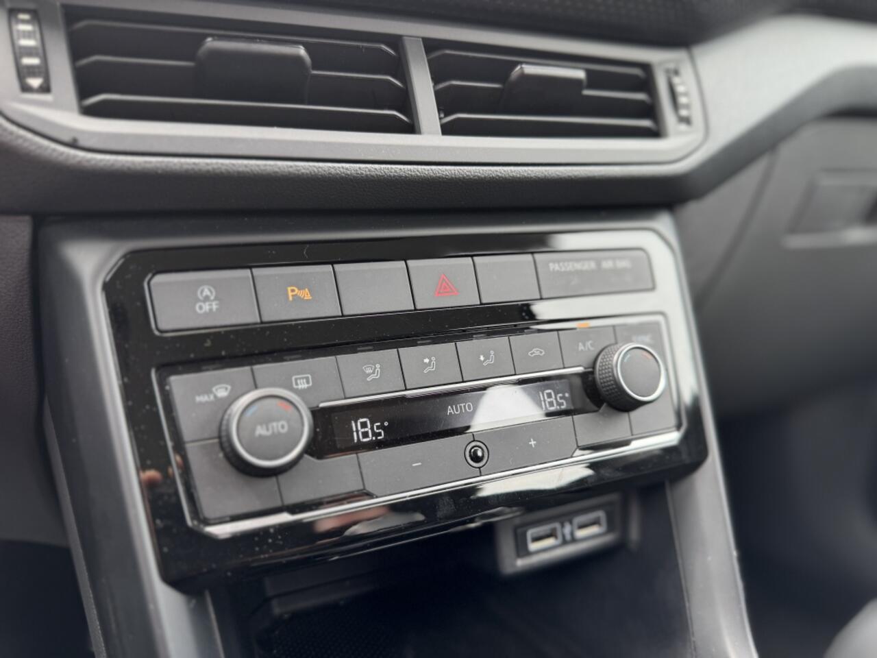 Volkswagen T-Cross 1.0 TSI Life Business | PDC | Climate