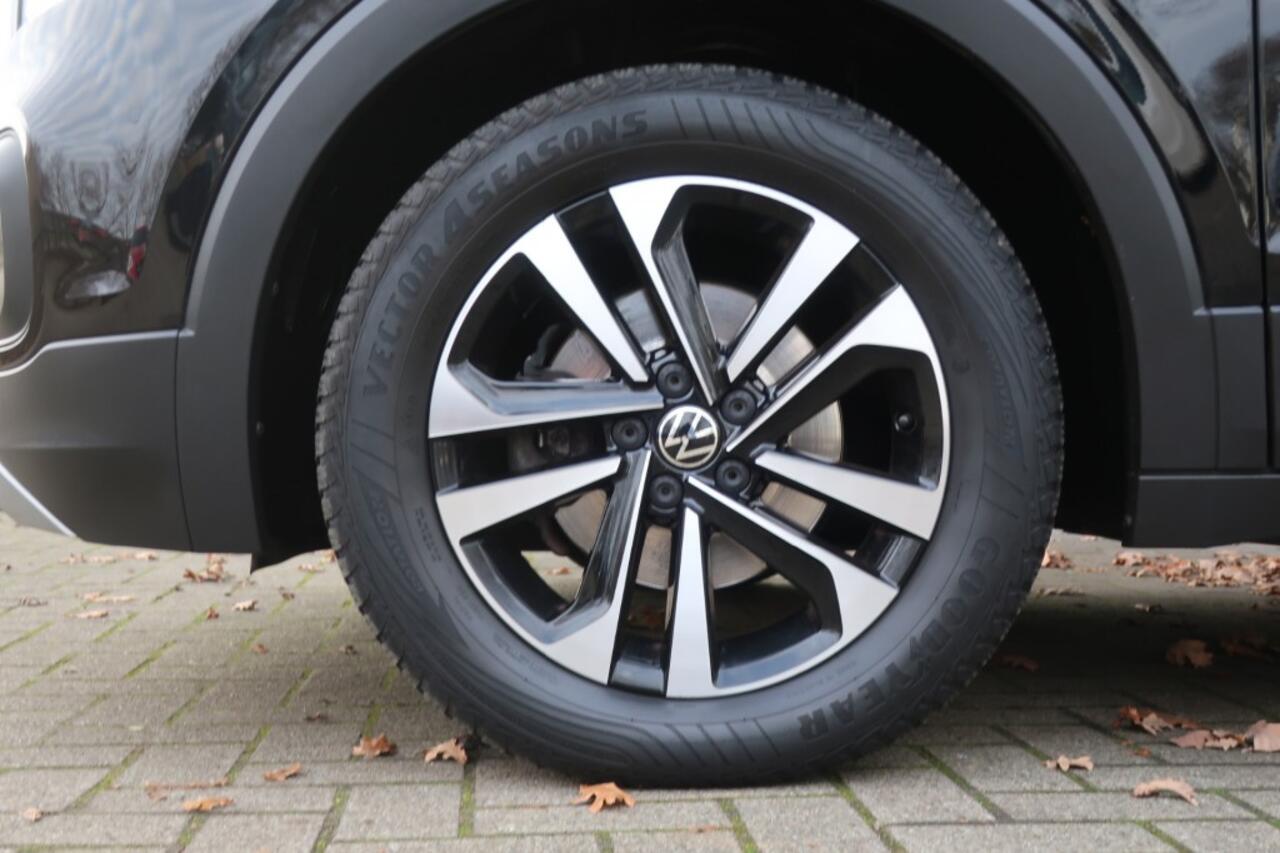 Volkswagen T-Cross 1.0 TSI 110PK UNITED, Apple Carplay/ Android Auto, Clima, etc.