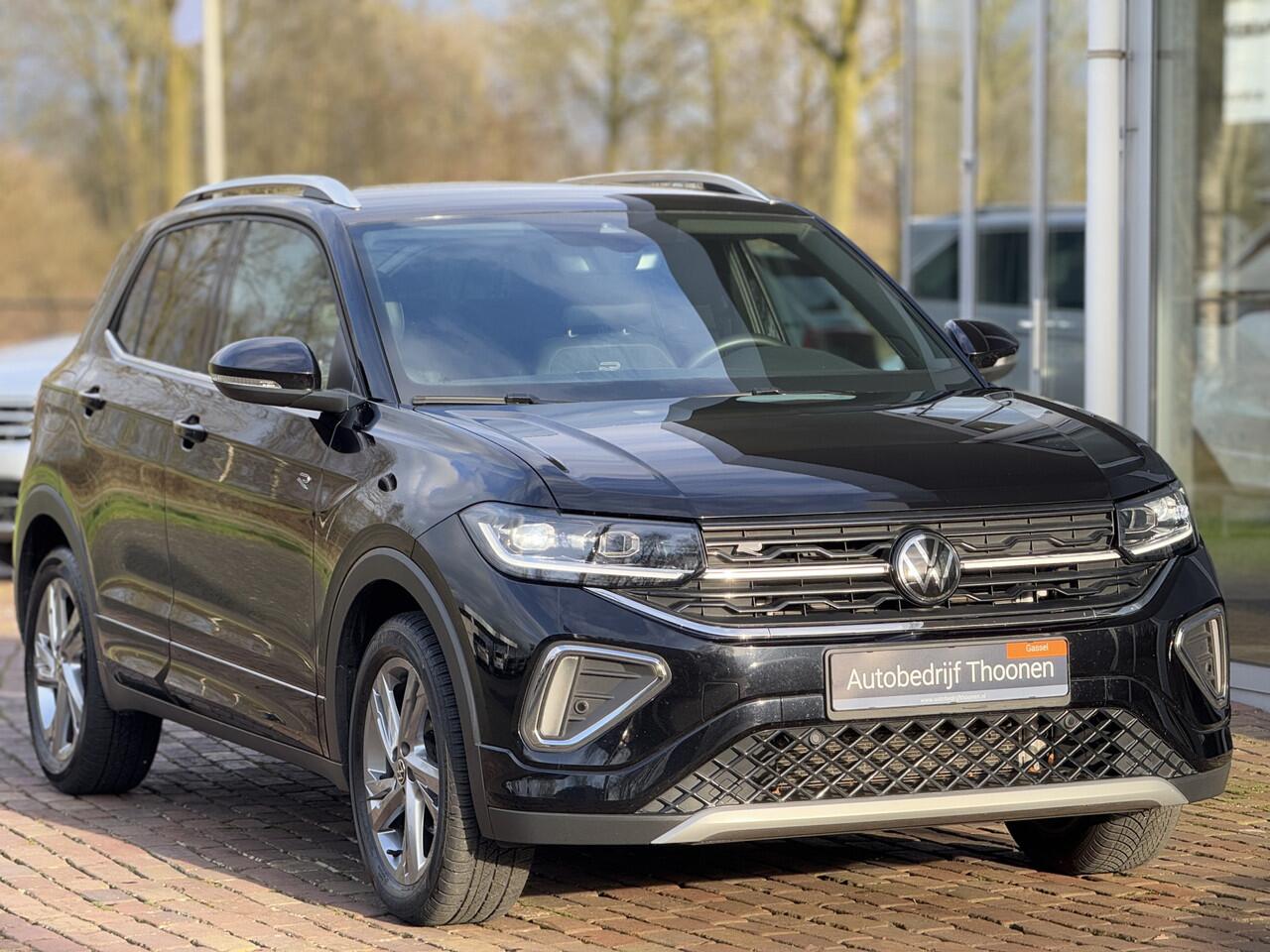 Volkswagen T-Cross 1.5 TSI R-Line | Trekhaak | Camera | ACC