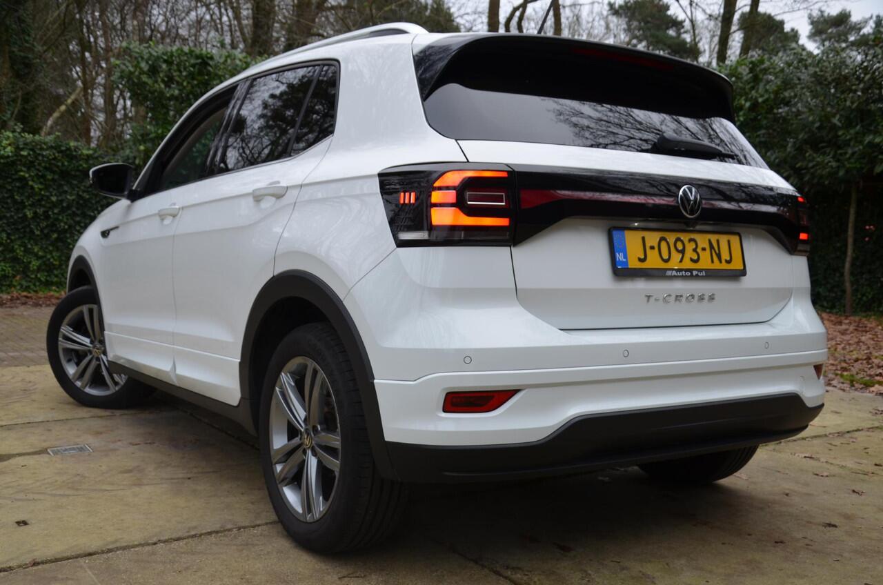 Volkswagen T-Cross 1.0 TSI Style Business R Line Automaat/Navi/Pdc/Ecc/Achteruitrijcamera/Cruise control adaptief/Privacy-Glass/17-Inch Lmv