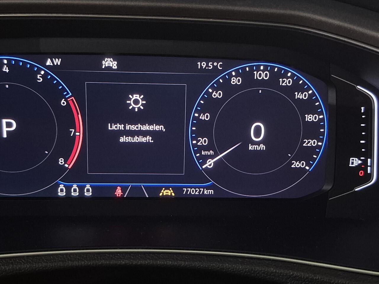 Volkswagen T-Roc 1.5 TSI Sport | Virtual Cockpit | Camera | Navigatie |