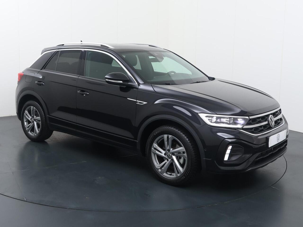 Volkswagen T-Roc 1.5 TSI R-Line | 150 PK | Automaat | Trekhaak afneembaar | Achteruitrijcamera | R-Line |