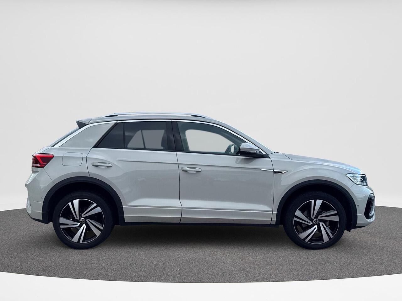 Volkswagen T-Roc 1.5 TSI R-Line | A-Camera | Keyless | Automaat | LED | 150Pk | App Connect |