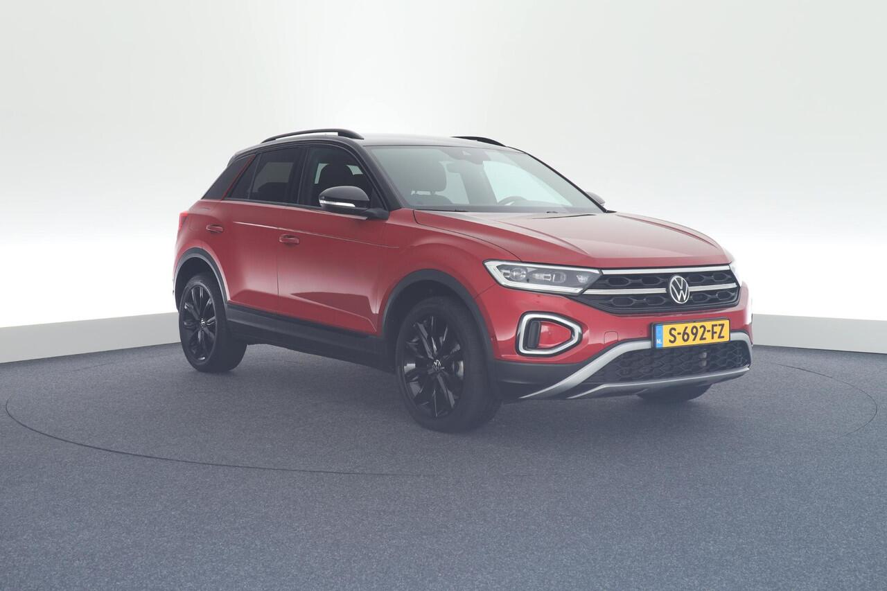 Volkswagen T-Roc 1.5 TSI 150pk DSG Style Navigatie Black Style Adaptive Cruise PDC