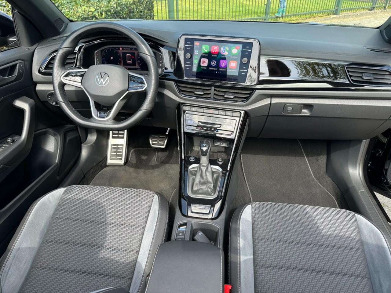 Volkswagen T-Roc Cabrio 1.5 TSI R-Line DSG7 Matrix Led / Keyless / Virtual Cockpit