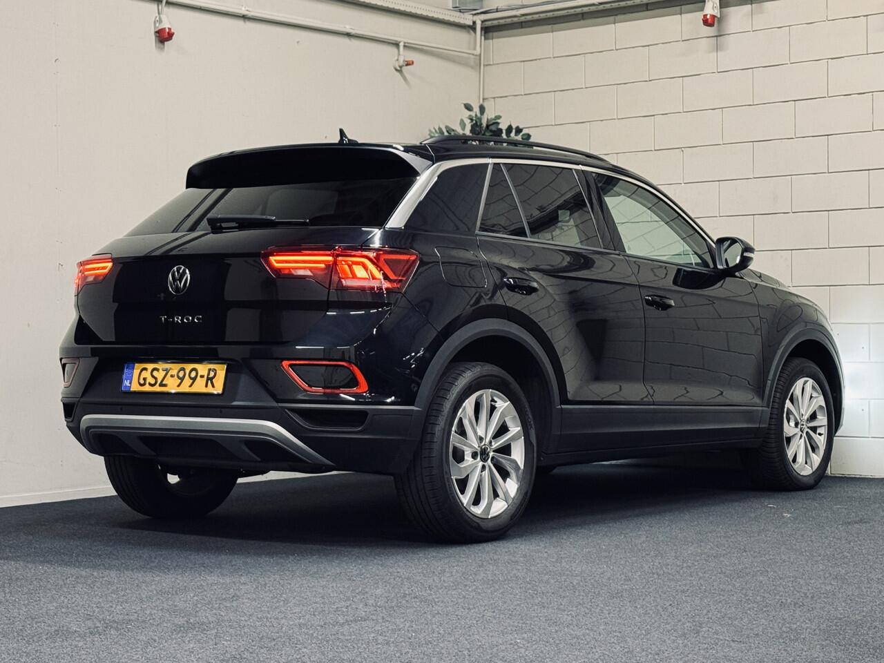 Volkswagen T-Roc 1.5 TSI Oranje Edition | NAP | IQ | Navi