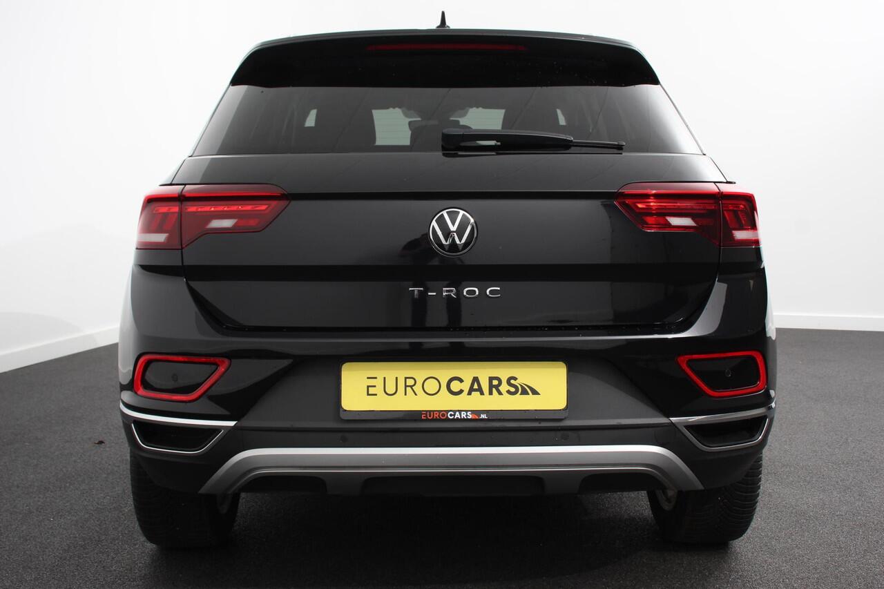 Volkswagen T-Roc 1.5 TSI 150pk DSG Style | Navigatie | Climate Control | Parkeer sensoren | Adaptive Cruise Control | Led | Dab