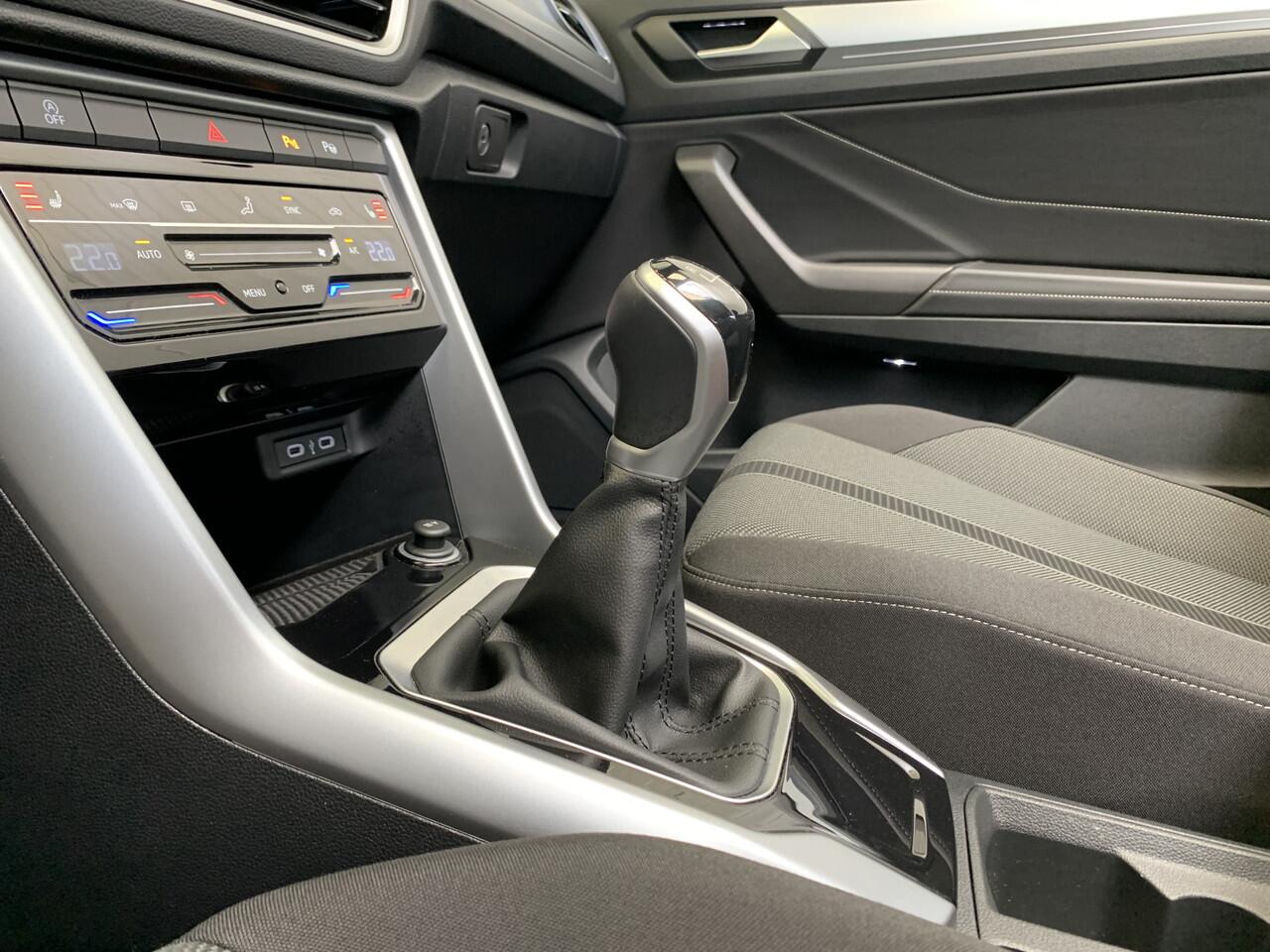 Volkswagen T-Roc Cabrio 1.0 TSI Style DIGITAL COCKPIT-NAVI-ECC-CAMERA-LMV-PARKEER FUNCTIE