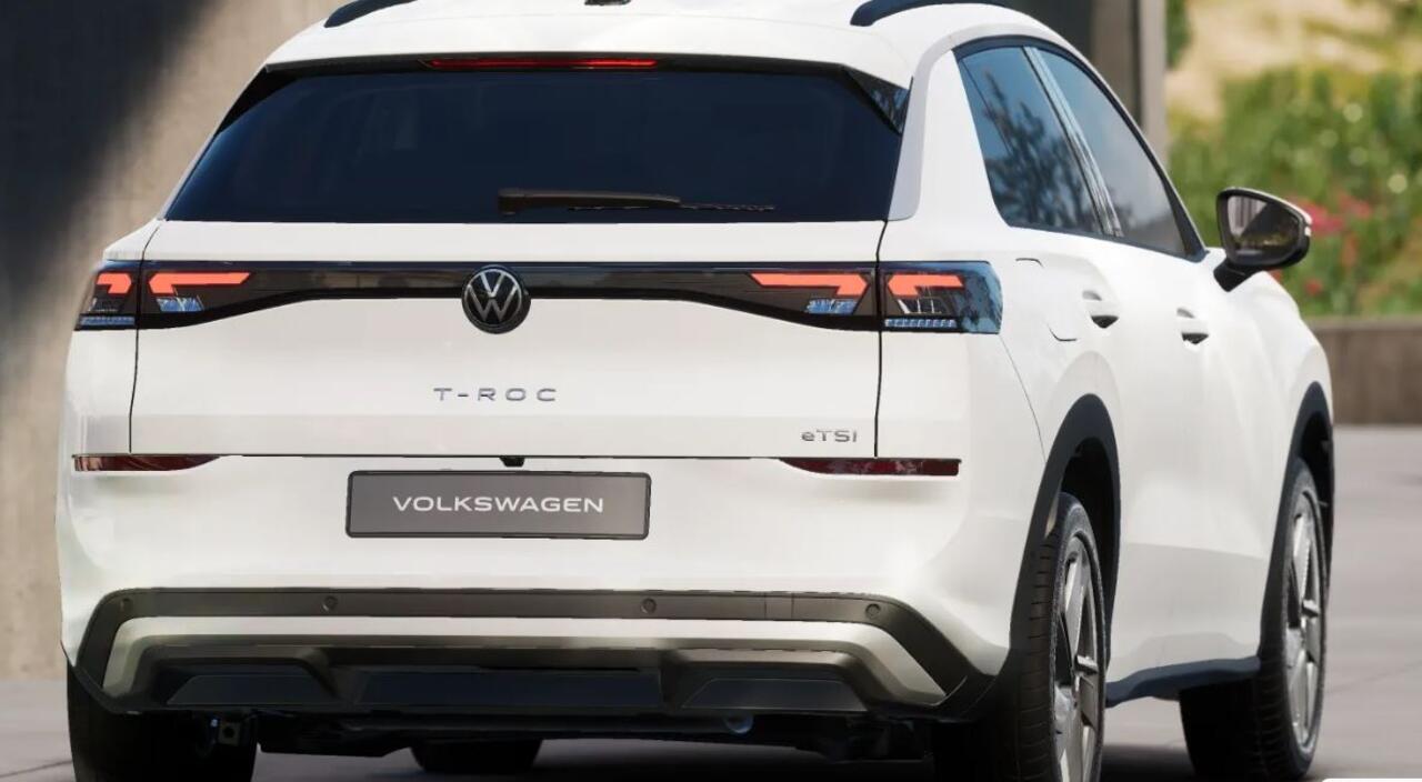 Volkswagen T-Roc 1.5 TSI Life First Edition !!!Profiteer ook van 2.000 euro inruilpremie!!!