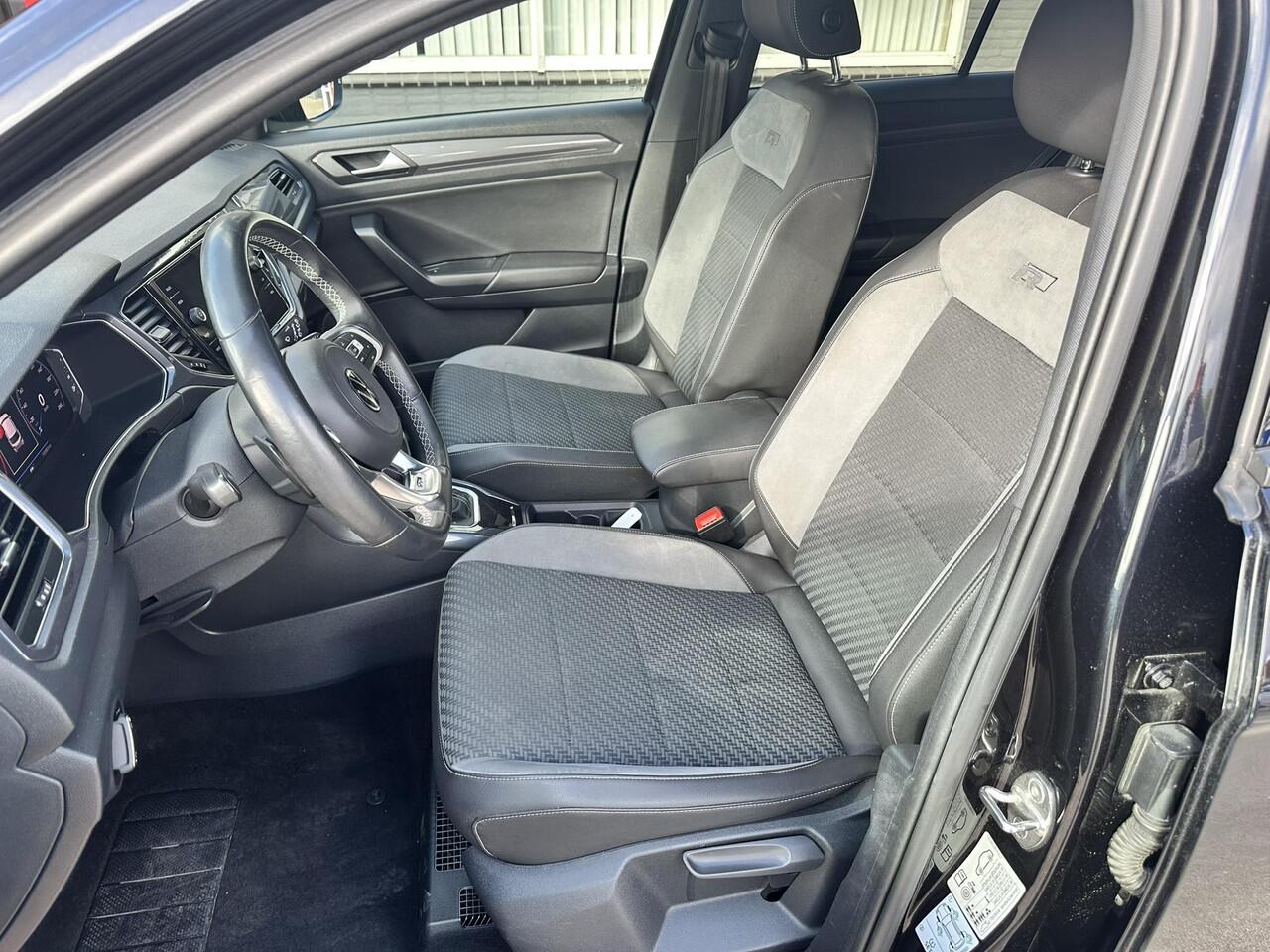 Volkswagen T-Roc 1.5 TSI Sport R-Line PANODAK|LED|VIRTUALDASH|TH...