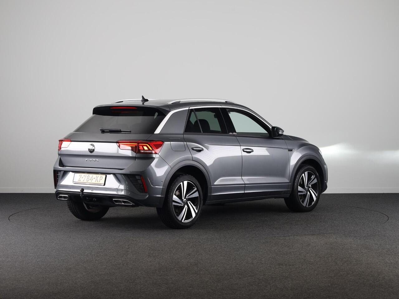 Volkswagen T-Roc 1.5 TSI R-Line 150 pk Automaat (DSG) | Private lease vanaf ¤ 592,- pm | Verlengde garantie | Navigatie | Trekhaak (afneembaar) | Parkeersensoren (Park assist) | Achteruitrijcamera | R-Line |