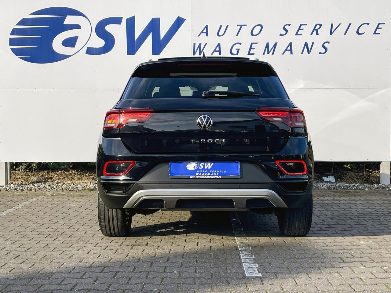 Volkswagen T-Roc 1.5 TSI Style | Pano | CarPlay | ACC | IQ Light | DAB+ | 18 inch