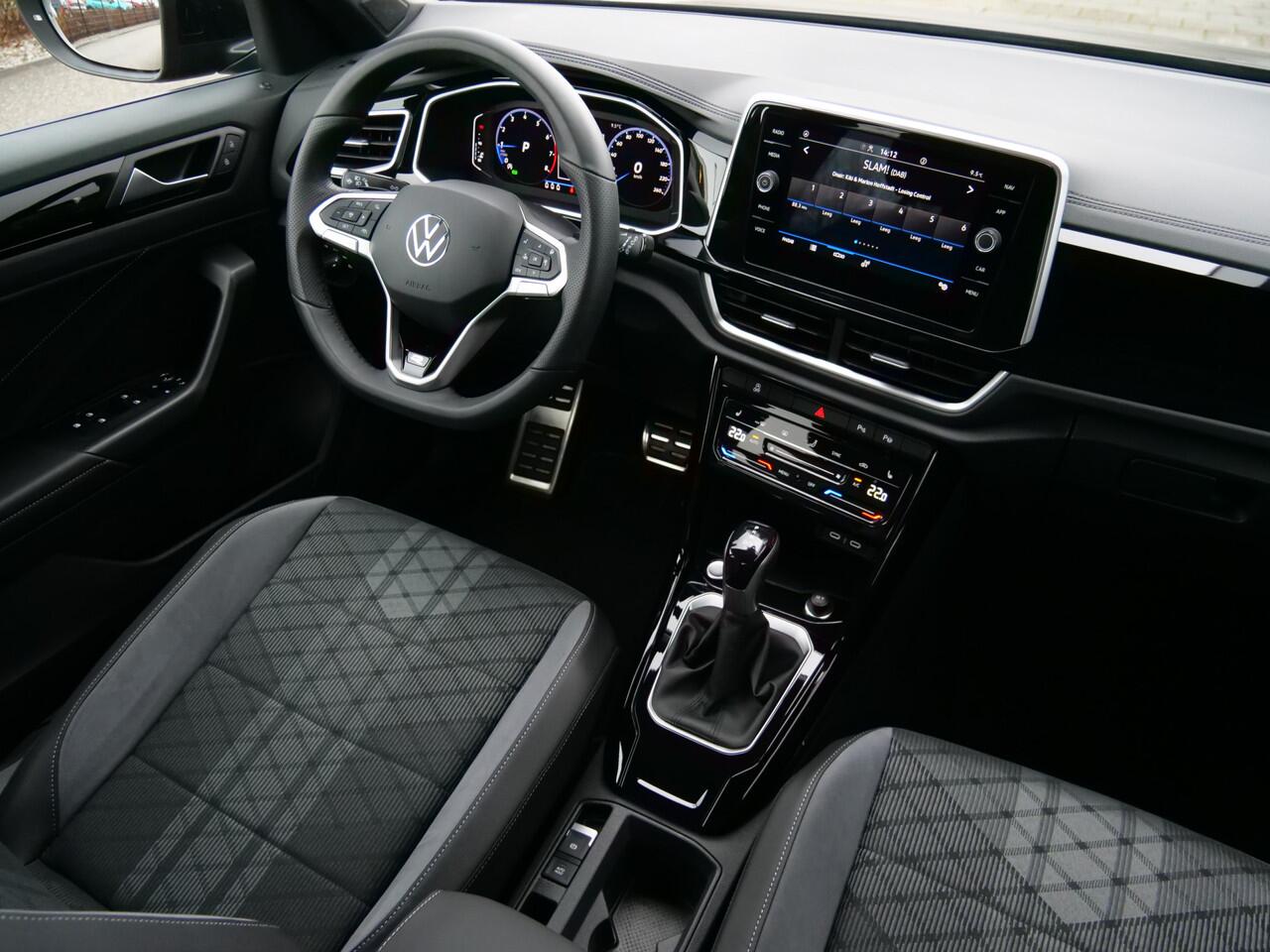 Volkswagen T-Roc 1.5 TSI R-Line 150 Pk DSG Automaat Apple Carplay / DAB / Camera / Stoelverwarming