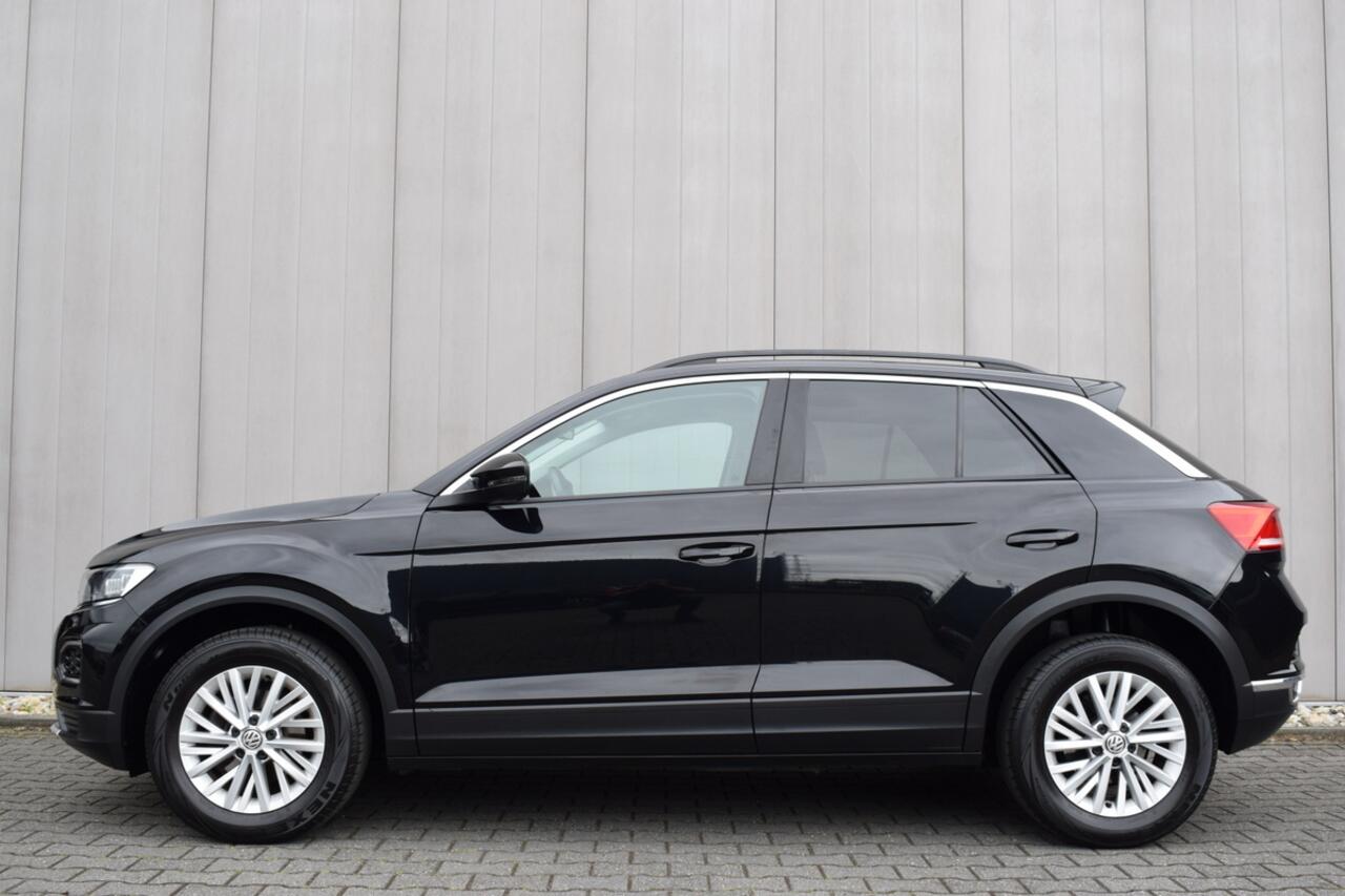 Volkswagen T-Roc 1.5 TSi 150pk Sport LED | Carplay | ECC | Full Map Navi | Adap. Cruise | Volledig Onderhouden!!