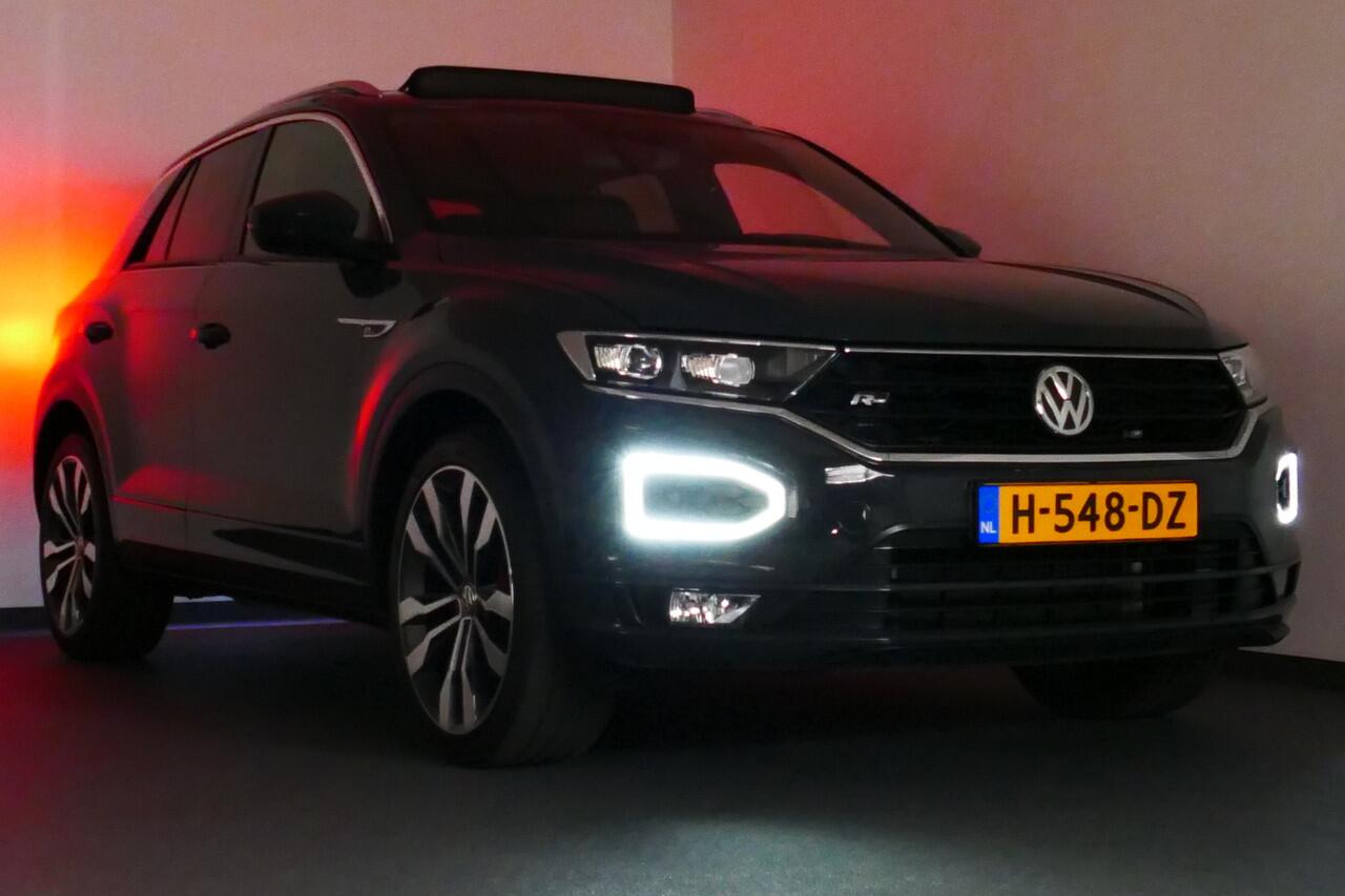 Volkswagen T-Roc 1.5 TSI Sport Business R-Line. Panodak, Adaptief Cruise, Virt Cockpit, Navi, Led, 19"LMV Haak 1500kg