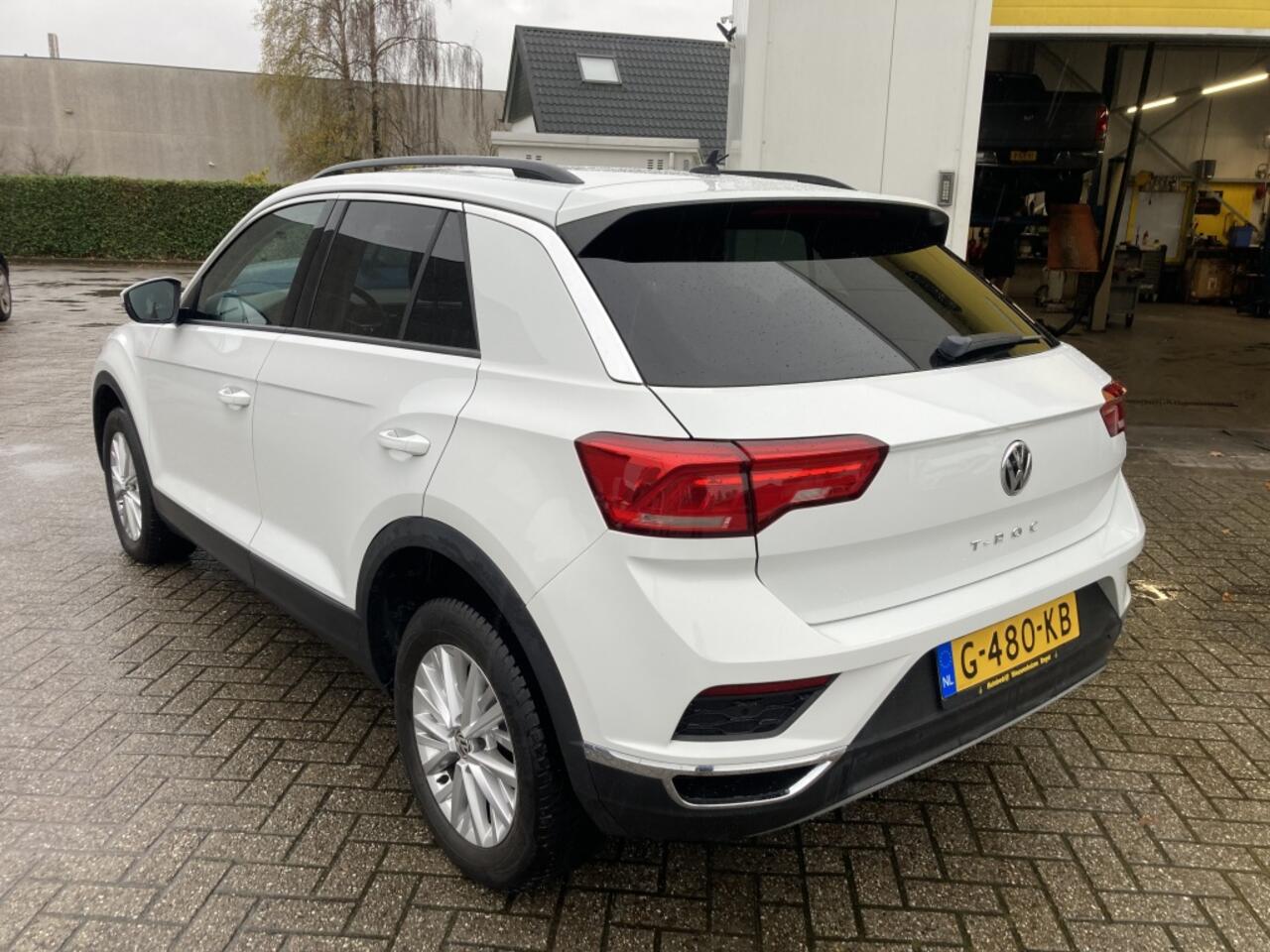 Volkswagen T-Roc 1.5 TSI 150 PK All Season APK: 11-2027