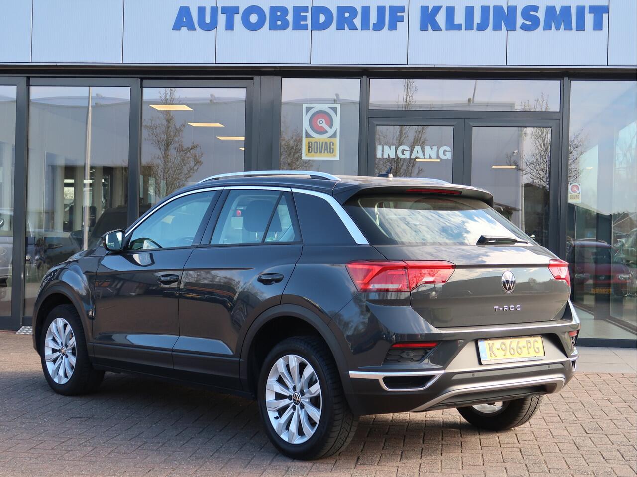 Volkswagen T-Roc 1.0 TSI Style Business | virtual cockpit | camera | stoelverw | elektr klep |