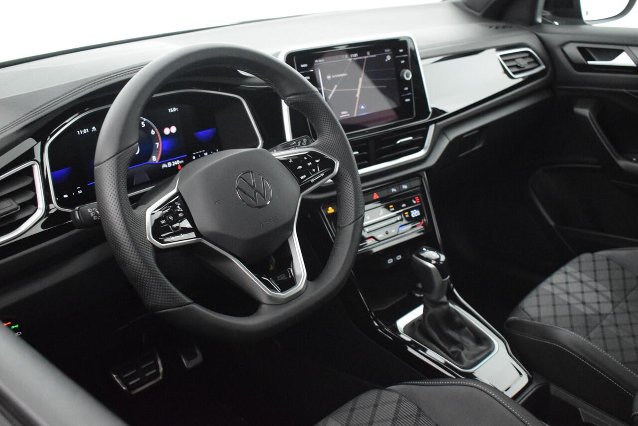 Volkswagen T-Roc 1.5 TSI 150pk DSG R-Line Business Camera Stoelverwarming Virtual Cockpit Navigatie