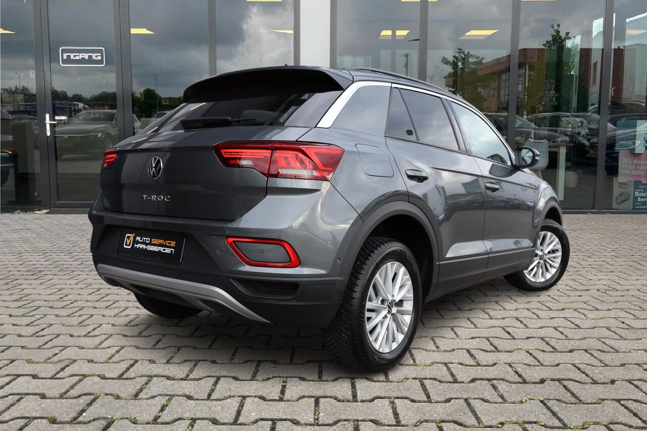 Volkswagen T-Roc 1.0 TSI Life | Carplay | LED | 16 Inch | Fabrieksgarantie |