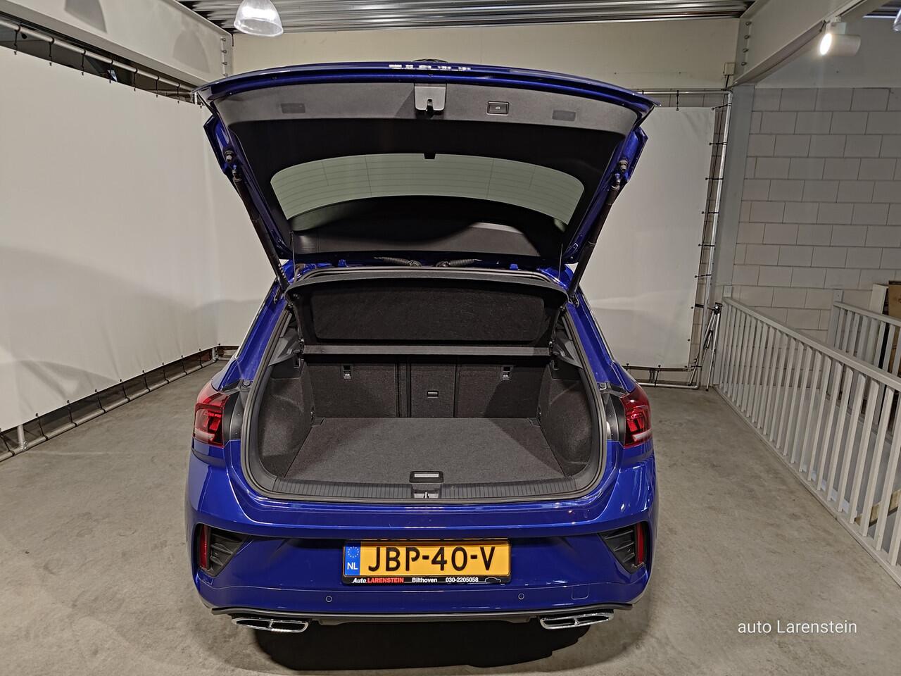 Volkswagen T-Roc 1.5 TSI R-Line (3x) 150pk Business DSG7 110kw IQ / Afn.Trekh / ACC / Dig.dash./ Elektr.A,Klep IQ Light / IQ Drive / Trekhaak afneembaar / 19 inch LM velgen / Carplay