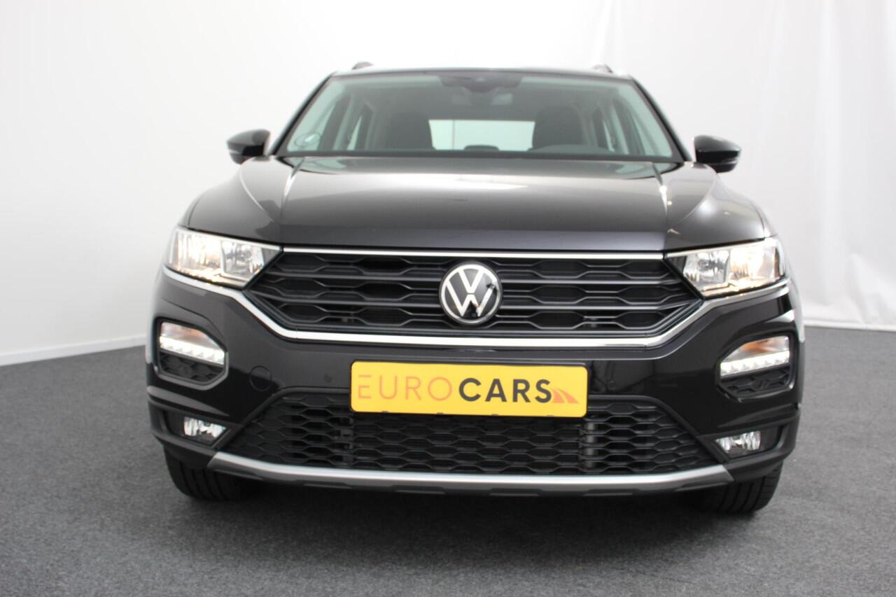 Volkswagen T-Roc 1.5 TSI 150pk Automaat Style | Navigatie | Climate Control | Adaptieve Cruise Control | Electrisch bedienbare achterklep | Camera | Parkeersensoren Voor en Achter | Verwarmbare voorstoelen
