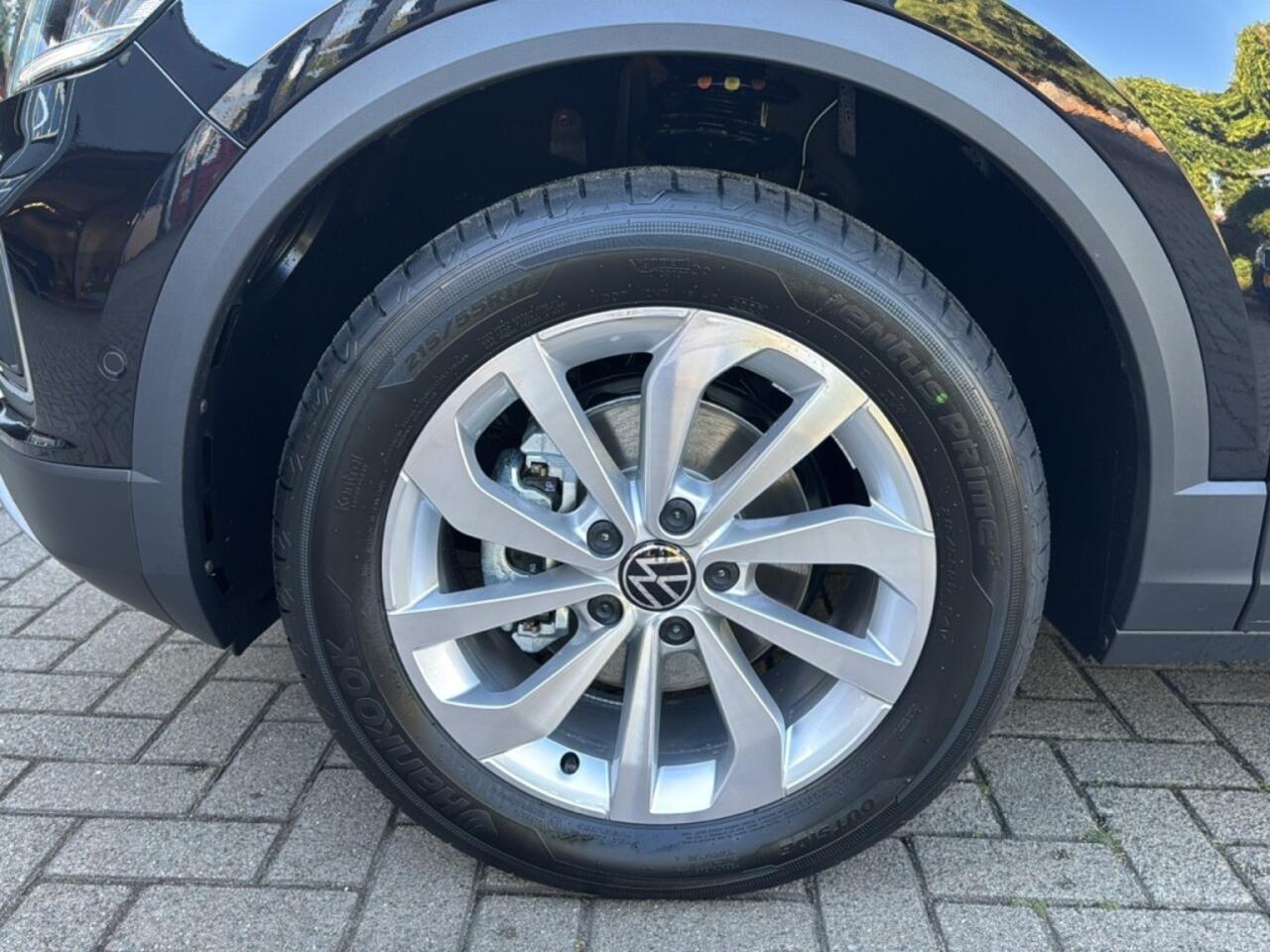 Volkswagen T-Roc 1.5 TSI DSG LIFE TREKHAAK/CAMERA/CARPLAY/ACC/STOELVERW