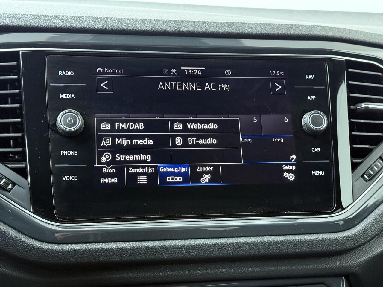 Volkswagen T-Roc 1.5 TSI Sport Business R | 150 PK | Automaat | Multifunctioneel stuurwiel | Cruisecontrol | Achteruitrijcamera |