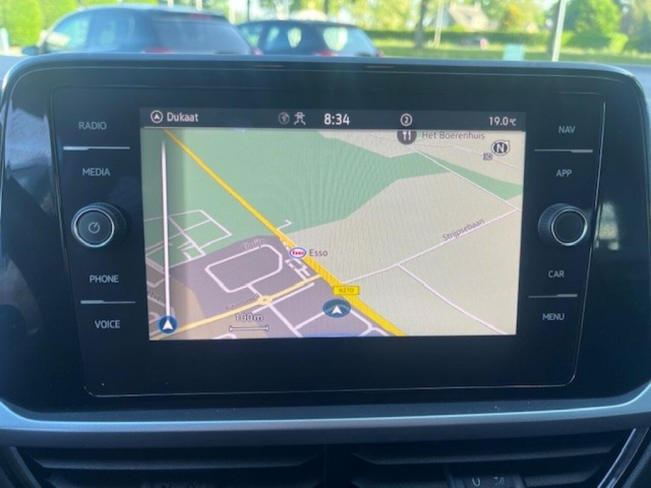Volkswagen T-Roc 1.0TS Life Carplay Navi Clima