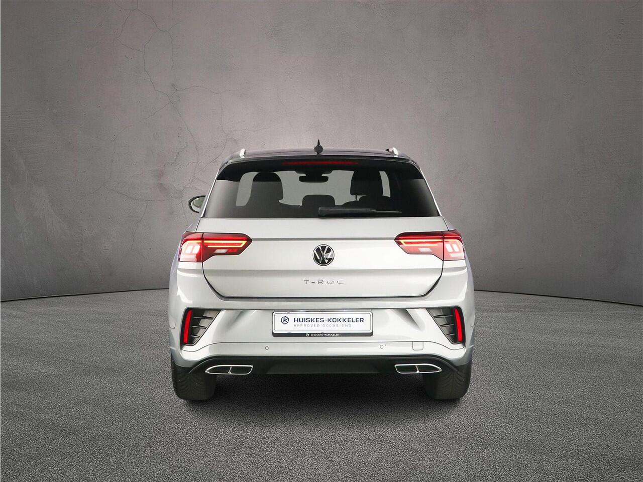 Volkswagen T-Roc R-Line Edition 1.5 TSI 150pk DSG Automaat Trekhaak, Adaptive cruise control, Navigatie, Achteruitrijcamera, Stoelverwarming, LED koplampen, App connect