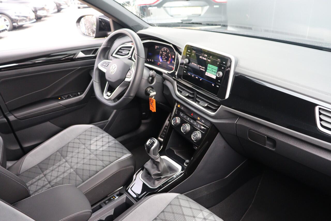 Volkswagen T-Roc 1.0 TSI R-Line | DAB | ACC | Winter Pakket |