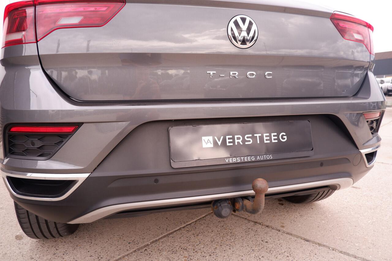 Volkswagen T-Roc 1.5 TSI Sport LED | Trekhaak | Carplay | Camera | Virtual Cockpit | PDC