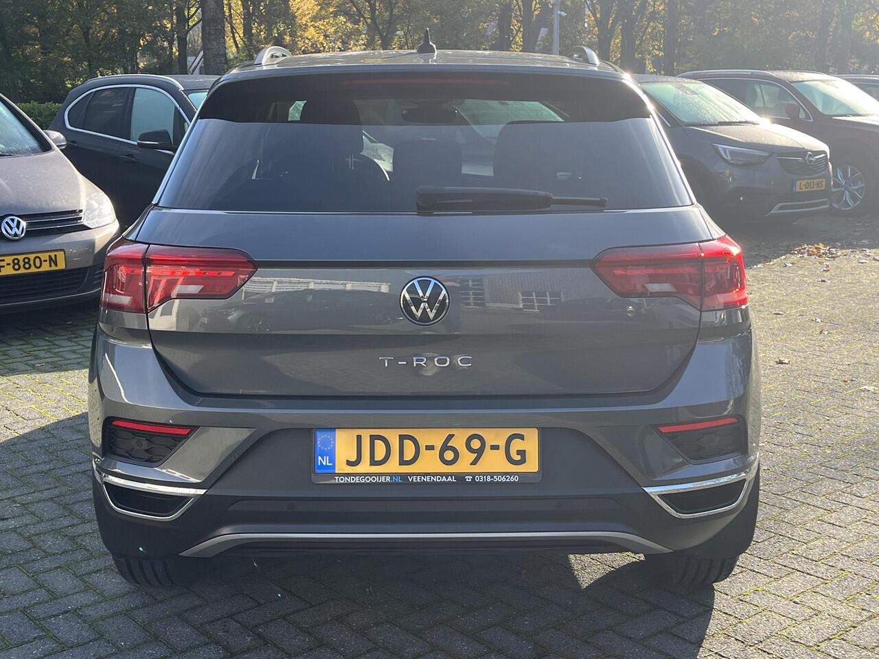 Volkswagen T-Roc 1.5 TSi DSG Style | CAMERA | STOELVERW. | EL. ACHTERKLEP |