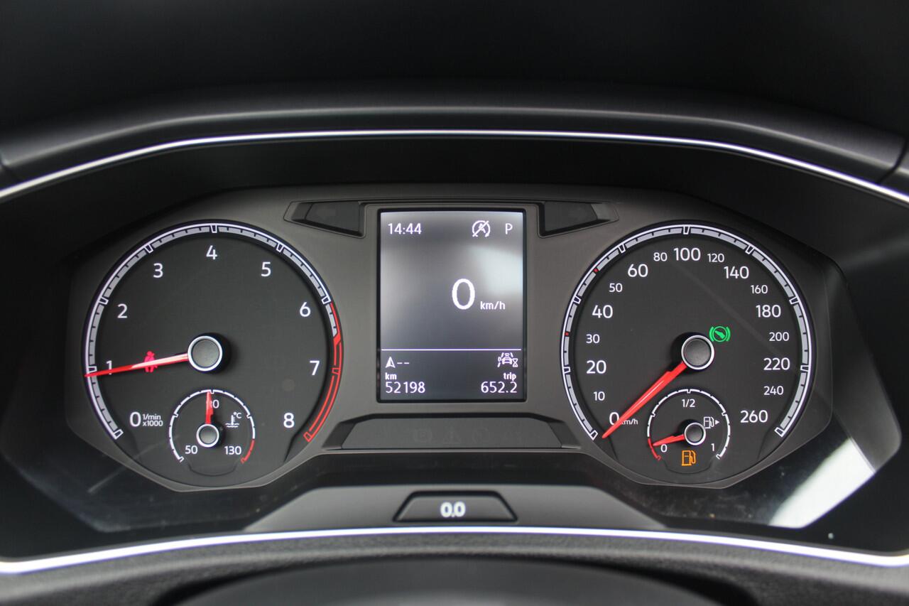 Volkswagen T-Roc Cabrio 1.5 TSI R-Line - CAMERA - TREKHAAK - CARPLAY - ADAPT. CRUISE -