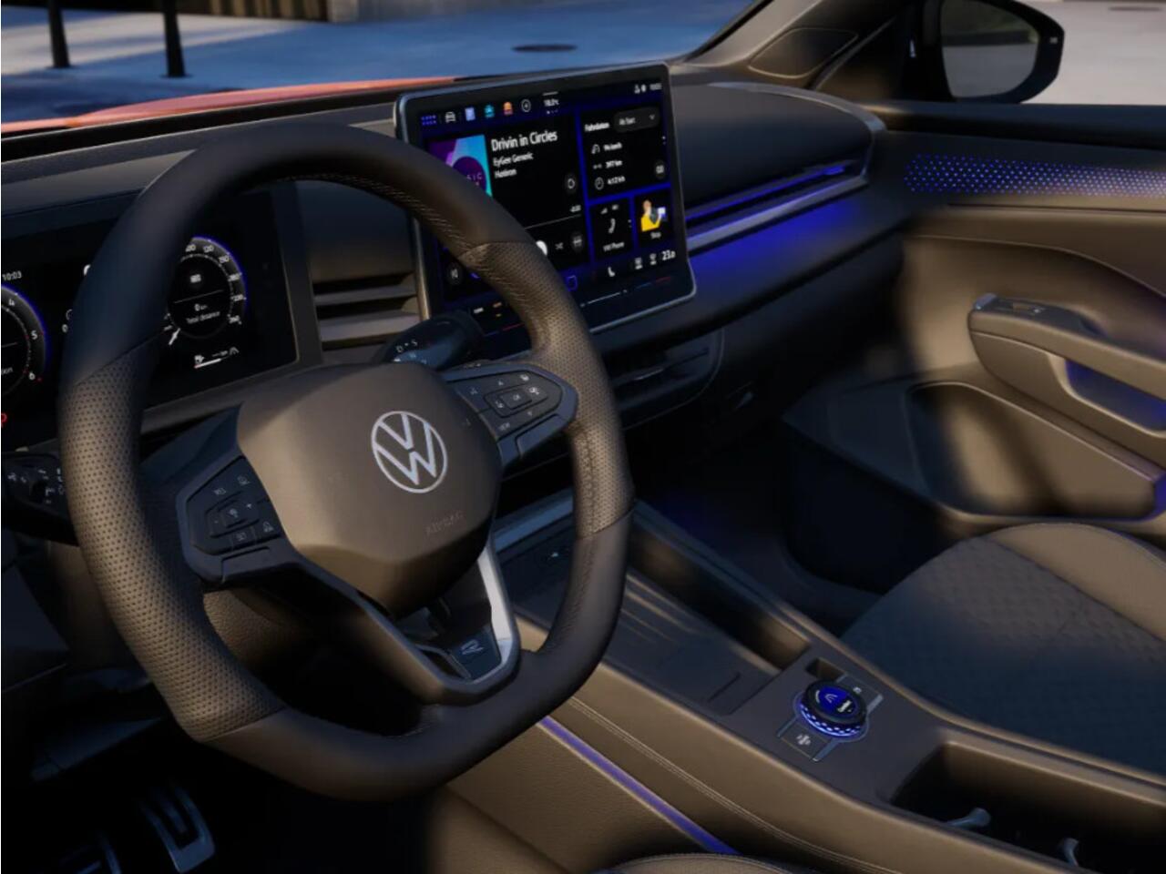 Volkswagen T-Roc R-Line First Edition 1.5 eTSI 150 PK 7 versn. DSG · Assistance Pakket · Black Style Pakket · Multimedia Pakket · Trekhaak