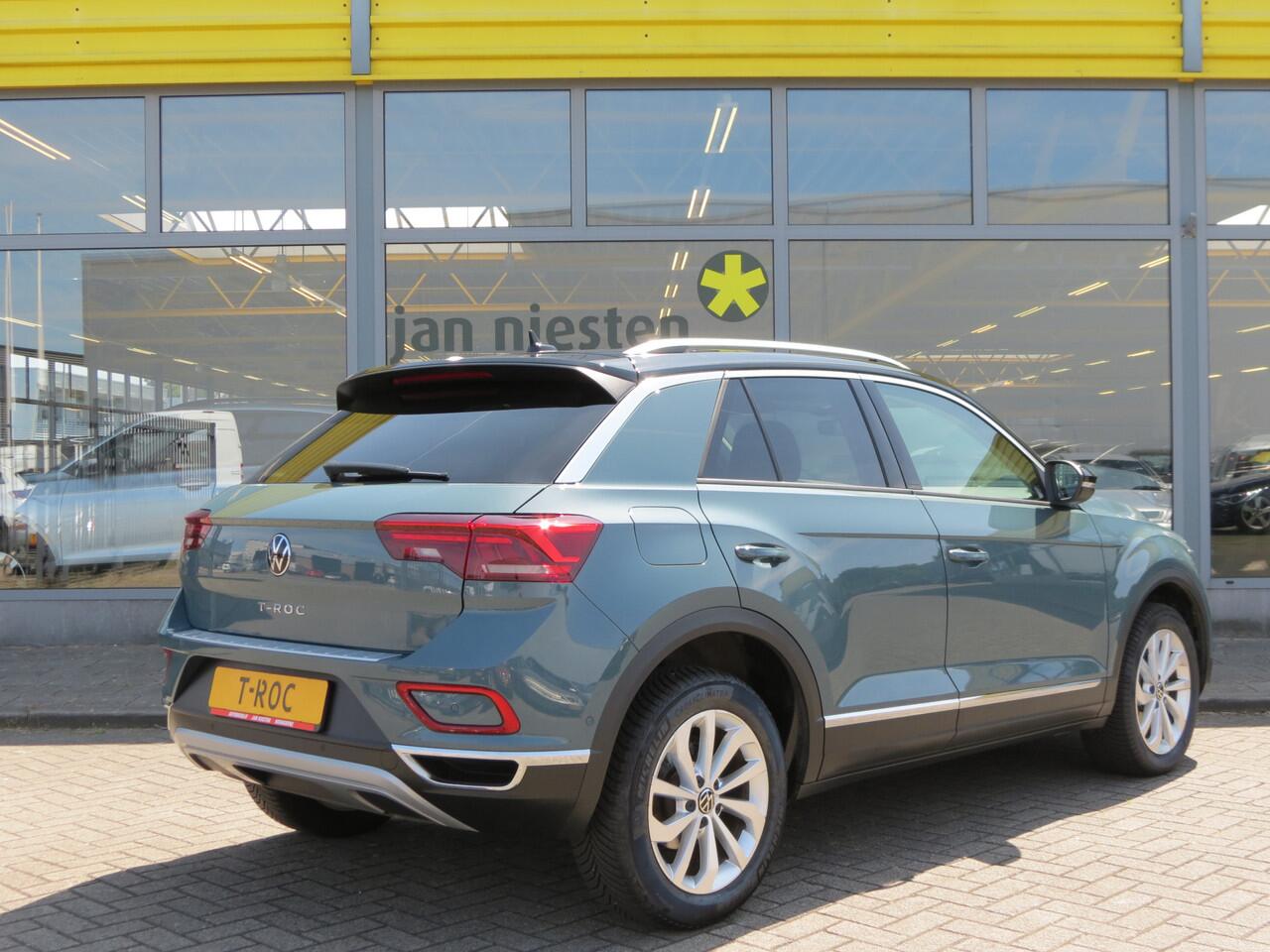 Volkswagen T-Roc 1.0 TSI Style -110pk- | Navi | Matrix LED | ErgoActive Stoel | Digitale Cockpit Pro | Rijklaarprijs incl. 1 jaar Bovag garantie