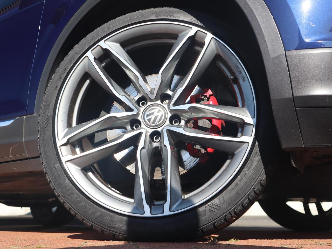 Volkswagen T-Roc 2.0 TSI 4Motion Sport | Cruise | Clima | Cruise | Carplay/Android auto | PDC | Navi 2026 |