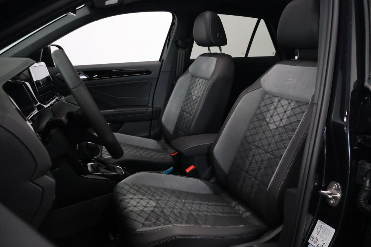 Volkswagen T-Roc 1.5 TSI R-Line Business 150PK DSG | ACC | Matrix LED | Trekhaak