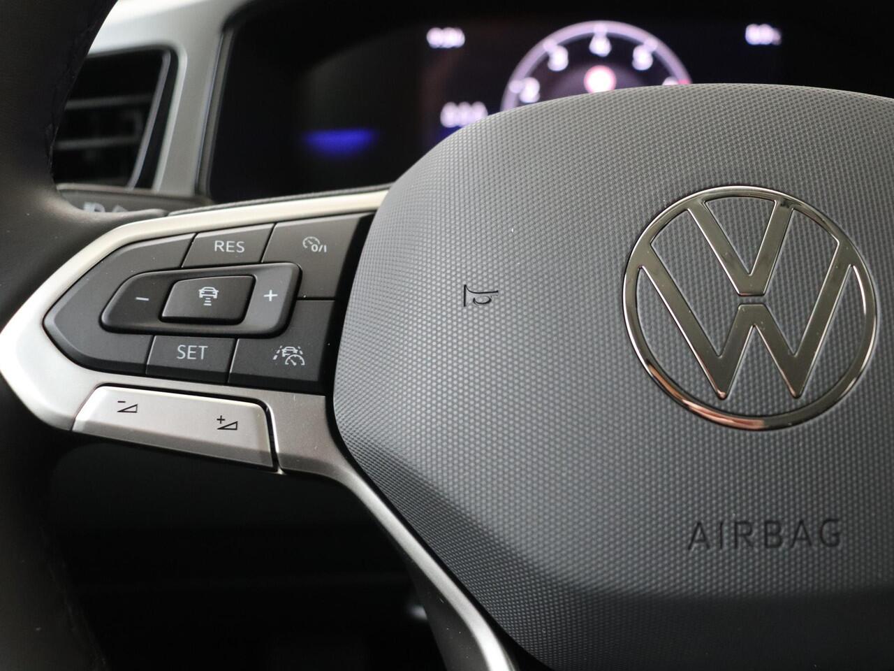 Volkswagen T-Roc 1.0 TSI Oranje Edition