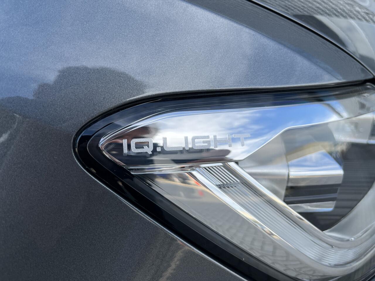 Volkswagen T-Roc 1.5 TSI 150PK R-Line Business+ / R-Line Interieur + Exterieur / Digitale Cockpit / Zwenkbare Trekhaak / Stoelverwarming / Keyless Entry **