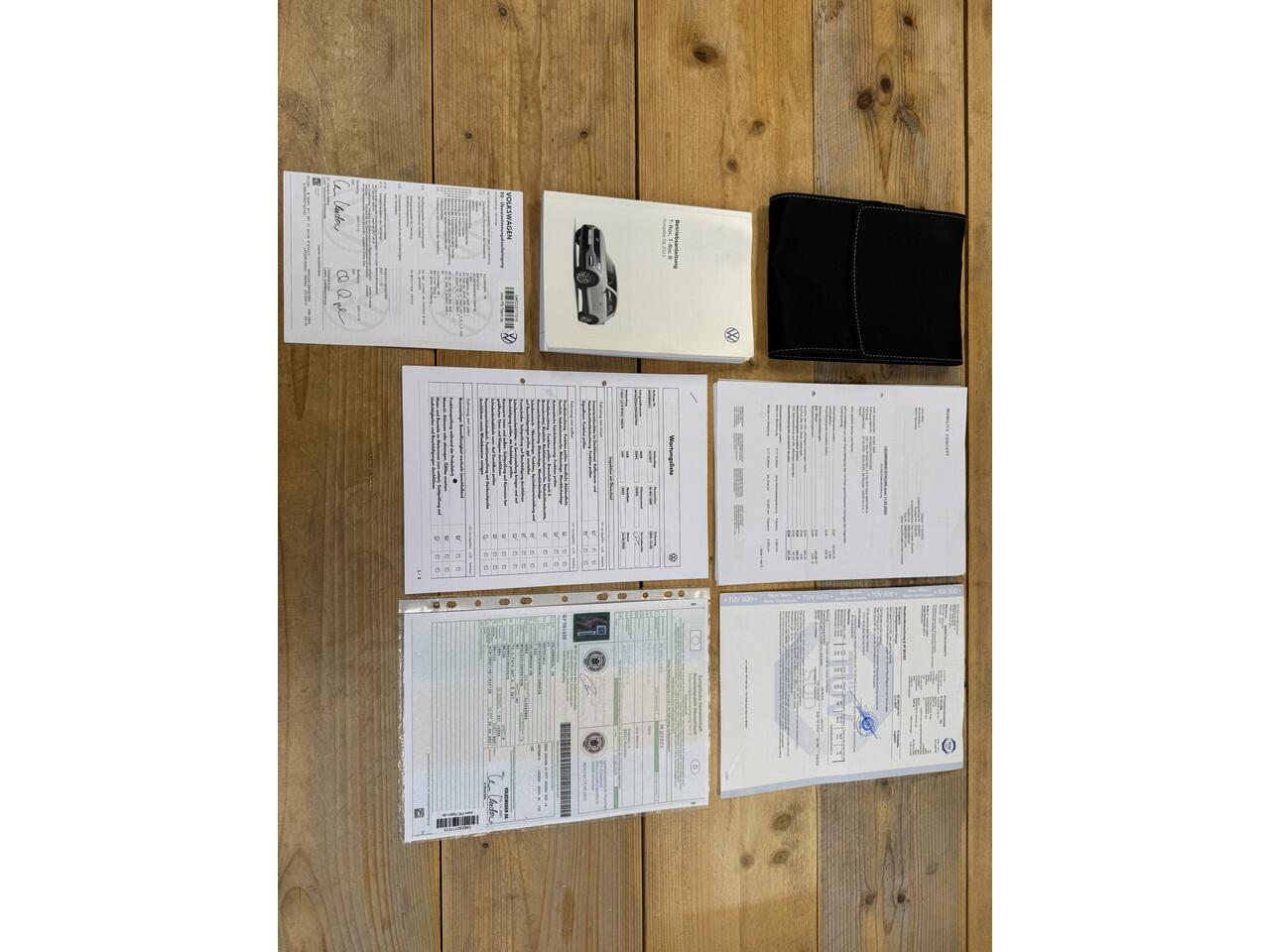 Volkswagen T-Roc R R20 2.0 TSI 300pk 4Motion DSG / Aut. Full Options Akra Beats 26dkm !!