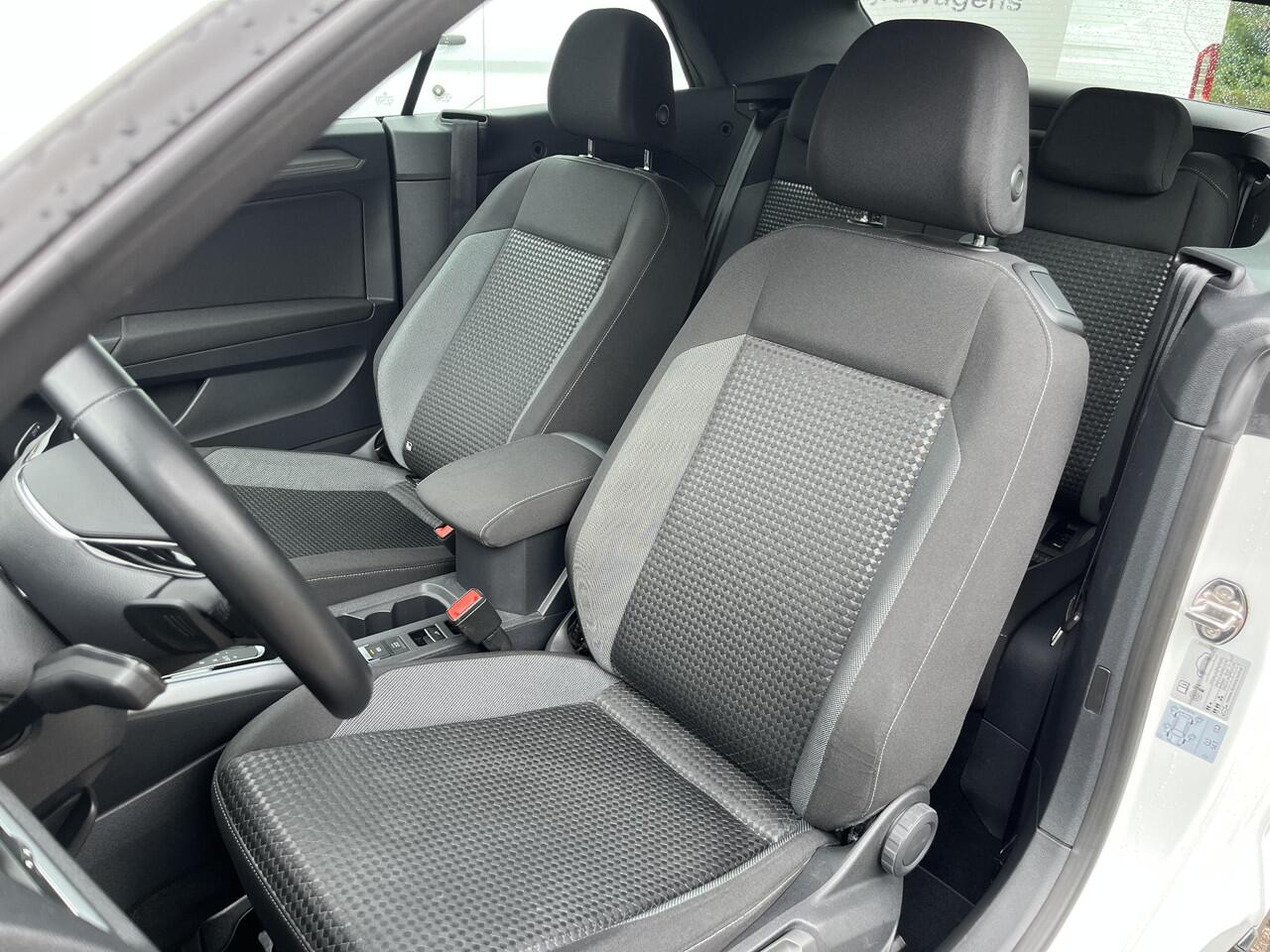 Volkswagen T-Roc Cabrio 1.5 TSI Style 150pk Automaat | Adaptieve Cruise | Stoelverwarming | Digitale Cock pit | Dealer onderhouden | Dodehoeksensoren