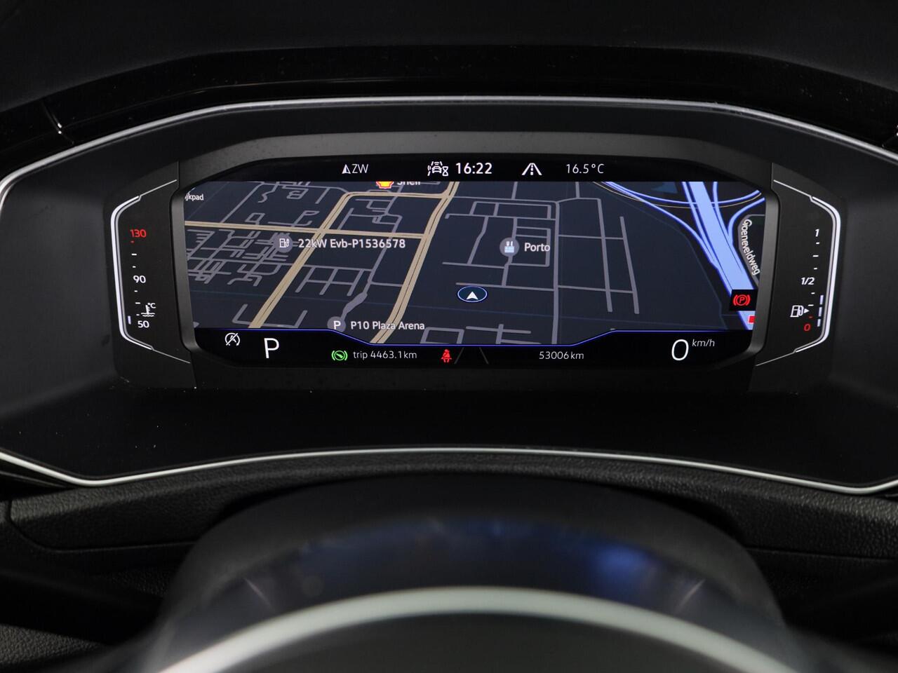 Volkswagen T-Roc 1.5 TSI Sport 150 PK | Automaat (DSG) | Black style | Camera | Digitaal dashboard | 18 Inch