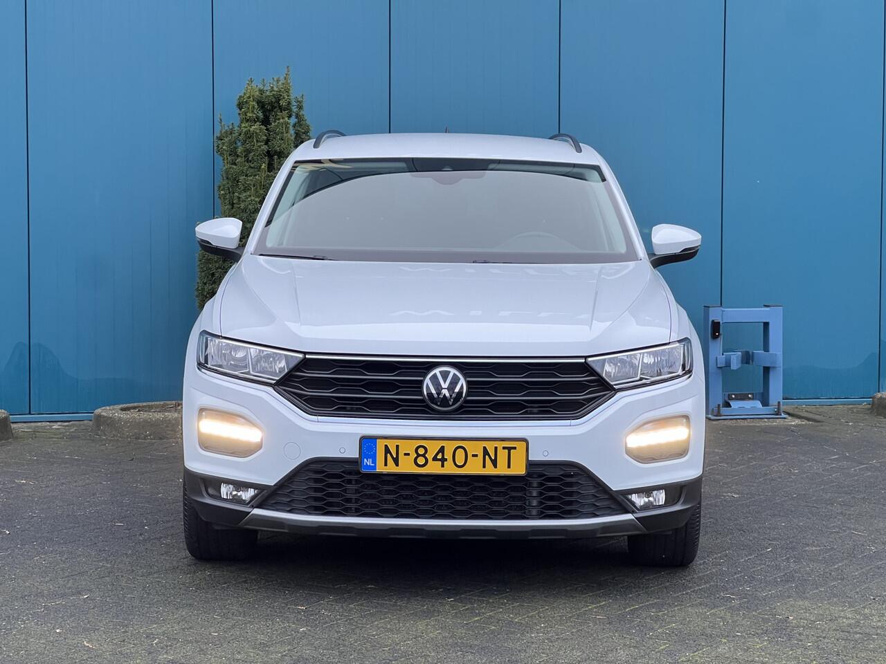 Volkswagen T-Roc 1.0 TSI Style CARPLAY | CRUISE | CLIMA | NAV | PDC | LMV | 38DKM!!