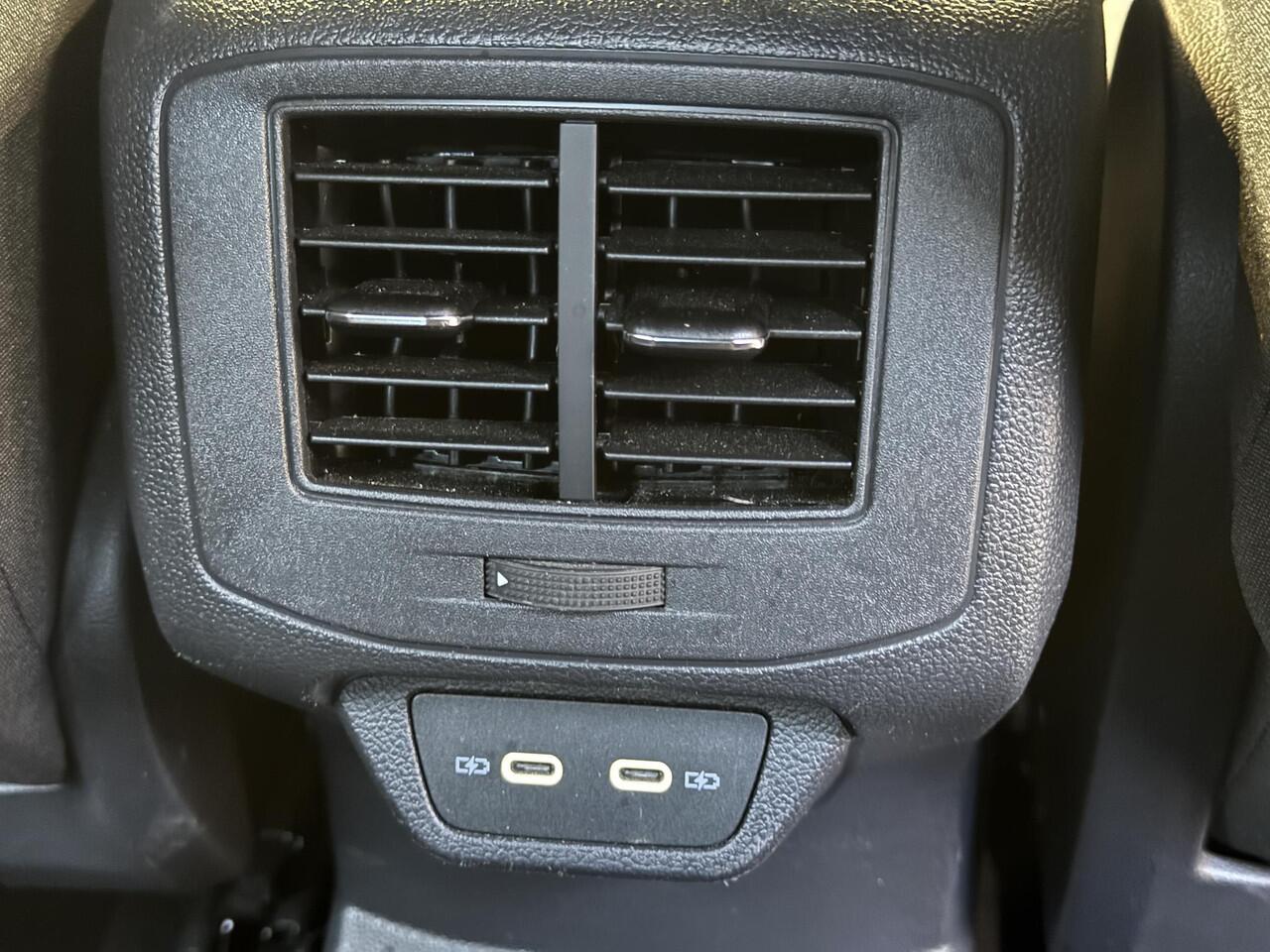 Volkswagen T-Roc 1.5 TSI Sport,Trekh,Cruise,Apple,Cam