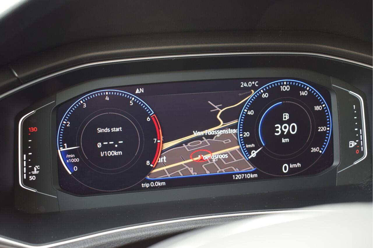 Volkswagen T-Roc 1.0 TSI Style Virtual cockpit, Adaptive cruise, DAB, 18'' lmv,