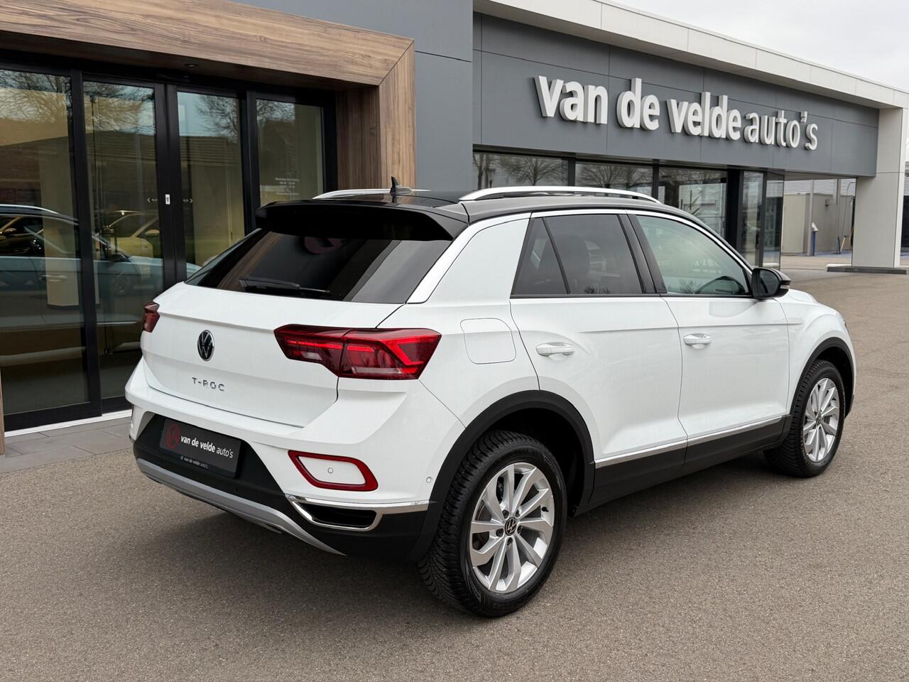 Volkswagen T-Roc 1.5 TSI 150pk DSG Style | Trekhaak | Navi | IQ light | Adapt. Cruise | Rijklaar incl. garantie