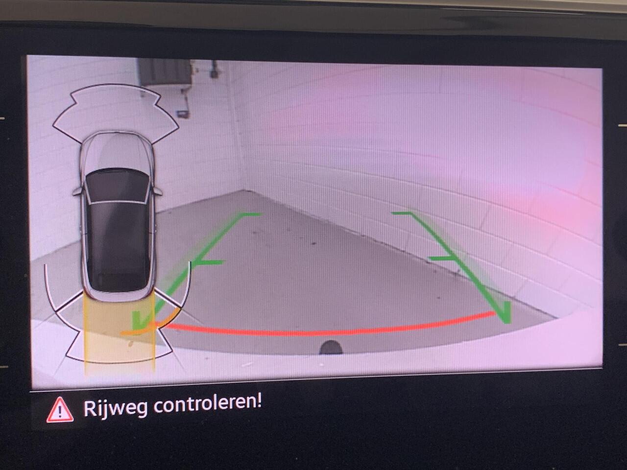 Volkswagen T-Roc Cabrio 1.5 TSI R-Line NAVIGATIE | TREKHAAK | ACHTERUITRIJCAMERA | PARKEERSENSOREN