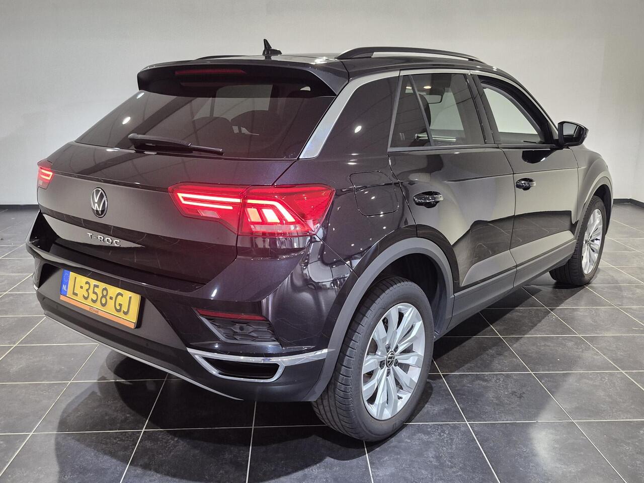 Volkswagen T-Roc 1.0 TSI Style | Navigate | Clima |