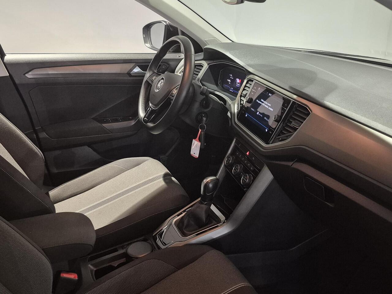 Volkswagen T-Roc 1.5 TSI Sport | Virtual Cockpit | Camera | Navigatie |